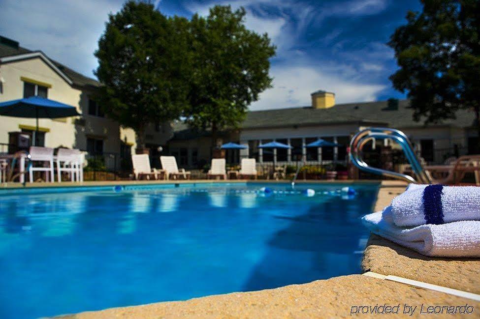 Baymont By Wyndham Norcross Atlanta Hotel Exterior photo